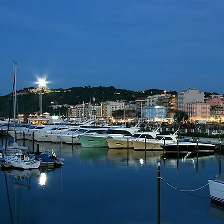Al Mare Apartment Cattolica